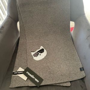 Karl Lagerfeld OVERSIZED scarf🧣